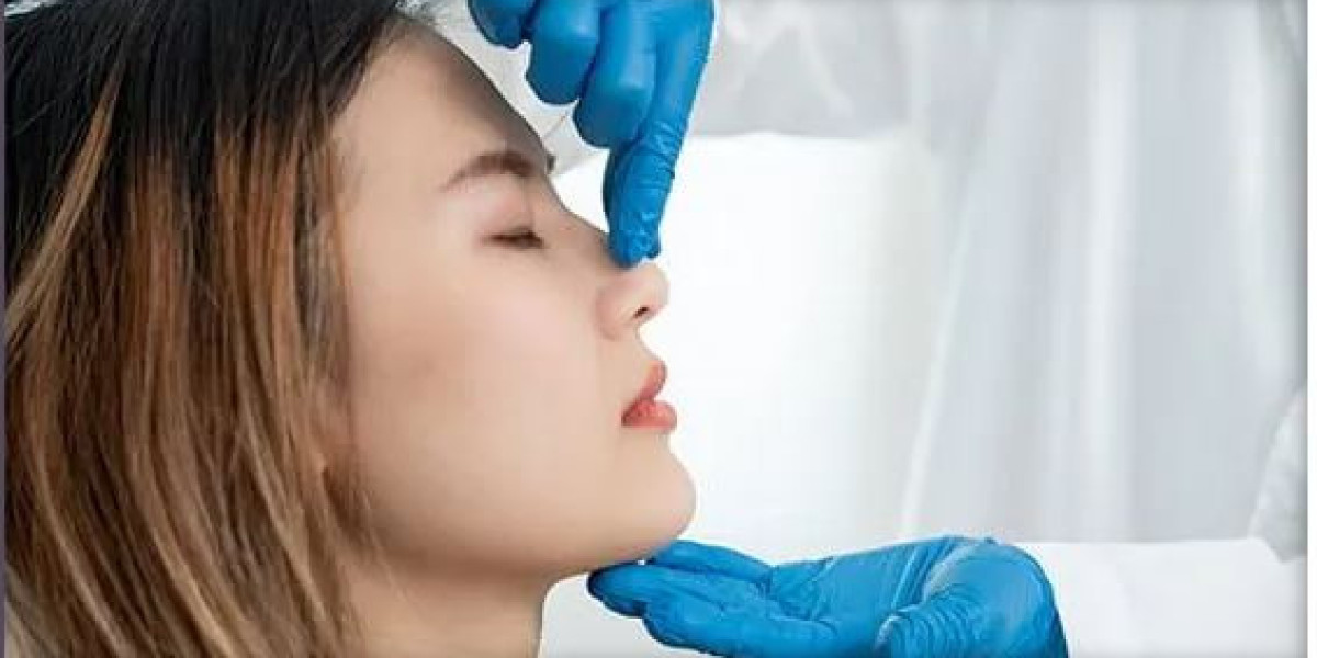 Patient-First Approach: How Toronto’s Best Rhinoplasty Surgeons Tailor Natural Results